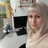 Елена Костина